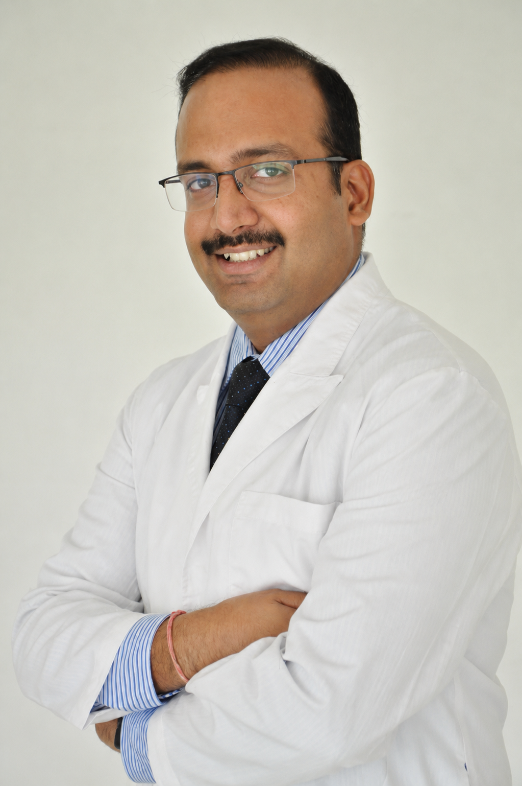 Dr. Karan Gupta - Robotic Head & Neck Oncosurgeon